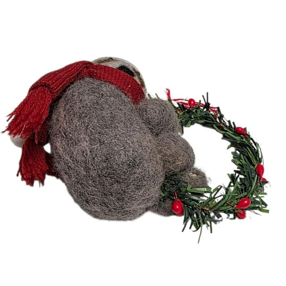 New Pier 1 Wool Felt Sloth Christmas Ornament Wreath Scarf Holiday Decor Gift - Picture 4 of 9